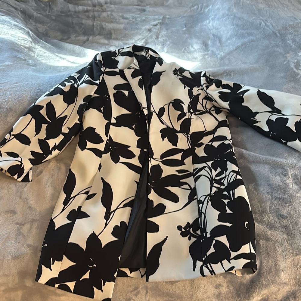 Jones studio separate blazer size 6